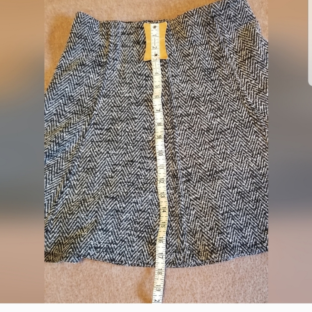 LOFT grey flare short skirt size XS - Picture 5 of 7